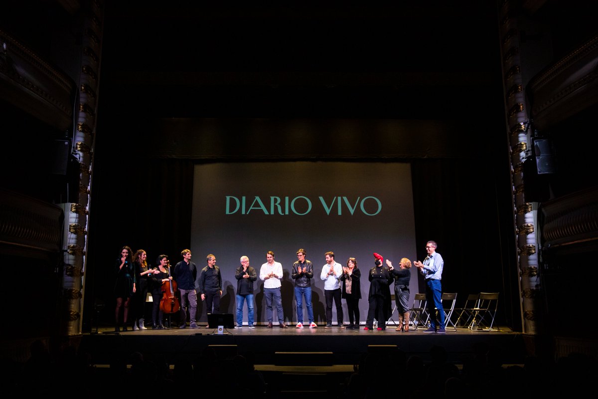 Aún nos estamos reponiendo de lo que hemos vivido el martes en el <a href="/TeatroCofidis/">Teatro Cofidis</a> lleno. La magia de nuestro querido Diario Vivo es la honestidad e intimidad en cada una de las historias. Sin zapping, ni pantallas; es una unión entre el narrador y el público.¡𝗚𝗿𝗮𝗰𝗶𝗮𝘀!