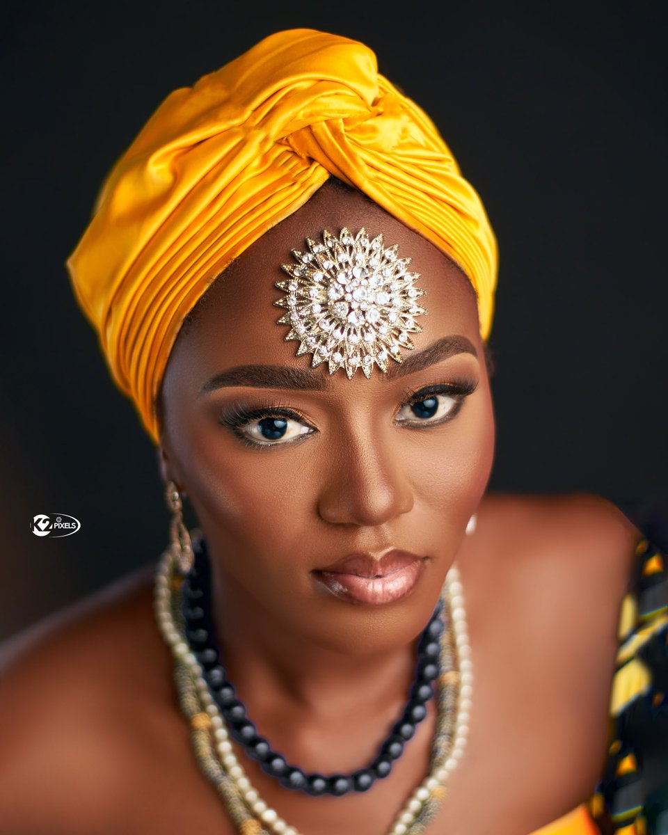 k2pixels's tweet photo. Modesty is a virtue
Photography K2PiXELS
Model @iam_solitaire
Accessories @edds_elegance
Asst photographer @dhaltonswallow
#k2pixels #nikon #Ghana #beautiful #photohype #lens #Godox #colors #creativity, #neewer #godox #colors #vibrance #beauty #composition https://t.co/3FUPdKe2u9
