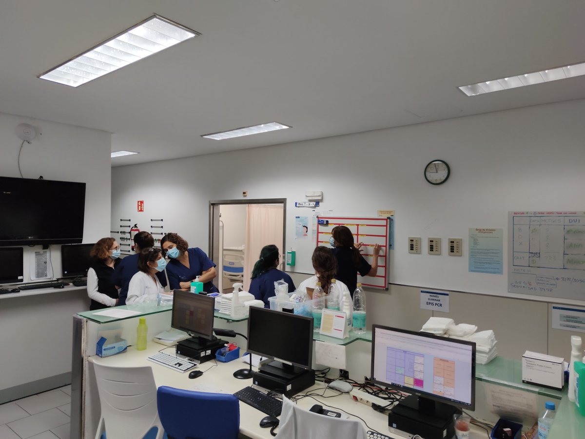 Hoy se ha realizado con éxito simulacro del plan de contingencia de Sistemas de Información que activaremos mañana a las 20:00 en el <a href="/HManacor/">Hospital de Manacor</a> <a href="/ibsalut/">Servei de Salut de les Illes Balears (IB-SALUT)</a>  para la implantación del SISN2+. Enhorabuena compañeros por el enorme compromiso y excelencia! <a href="/Serra0960/">Pere Serra</a> <a href="/elena_bll/">Elena Barceló</a>