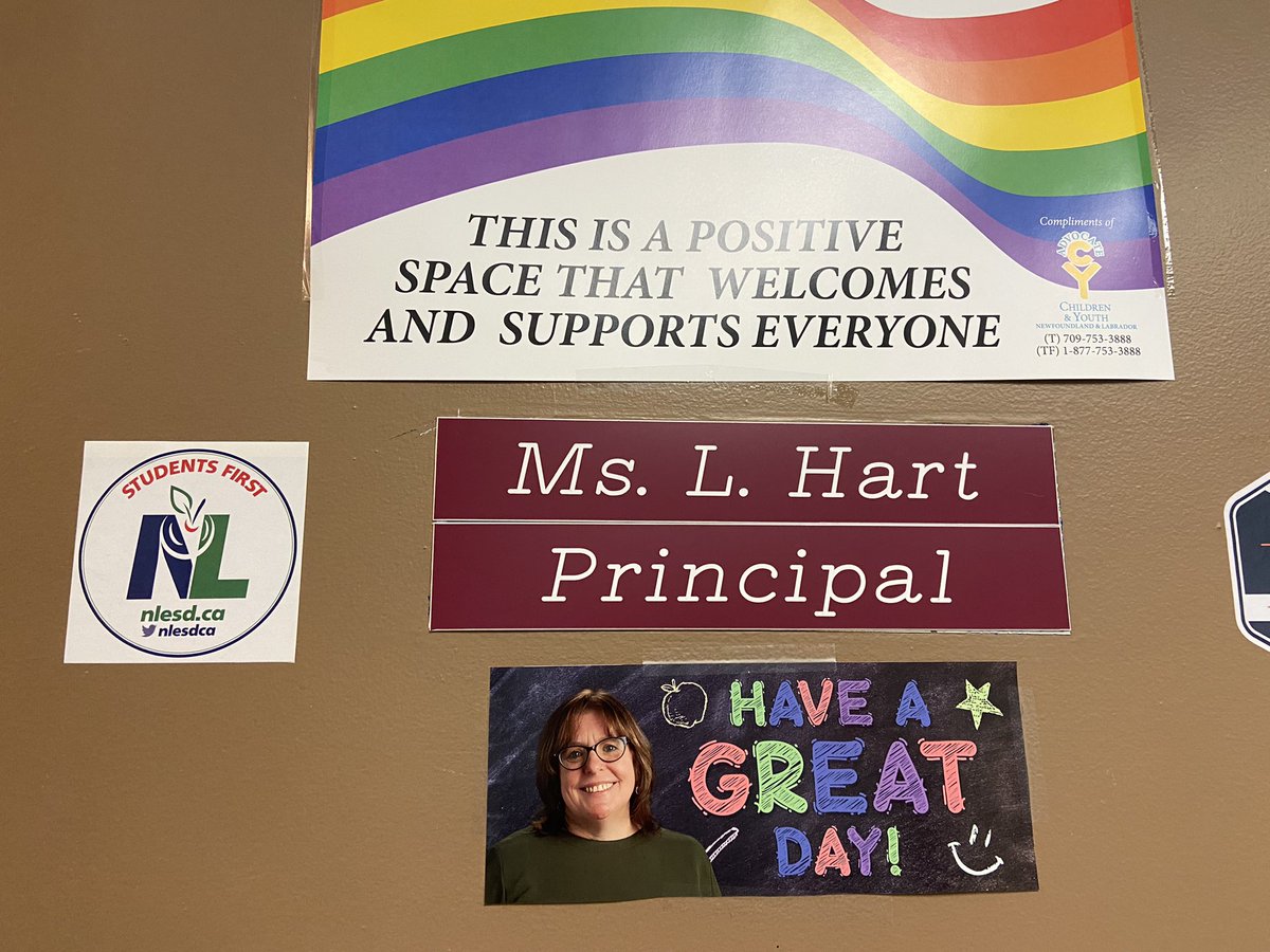 LindaLeeHart's tweet photo. Have my collector’s item posted right on my door- the coveted NLESD Students First decal! Proud to display it! Thanks @mikewtobin @nlesdca #goodphilosophy https://t.co/b0GuyROjyT