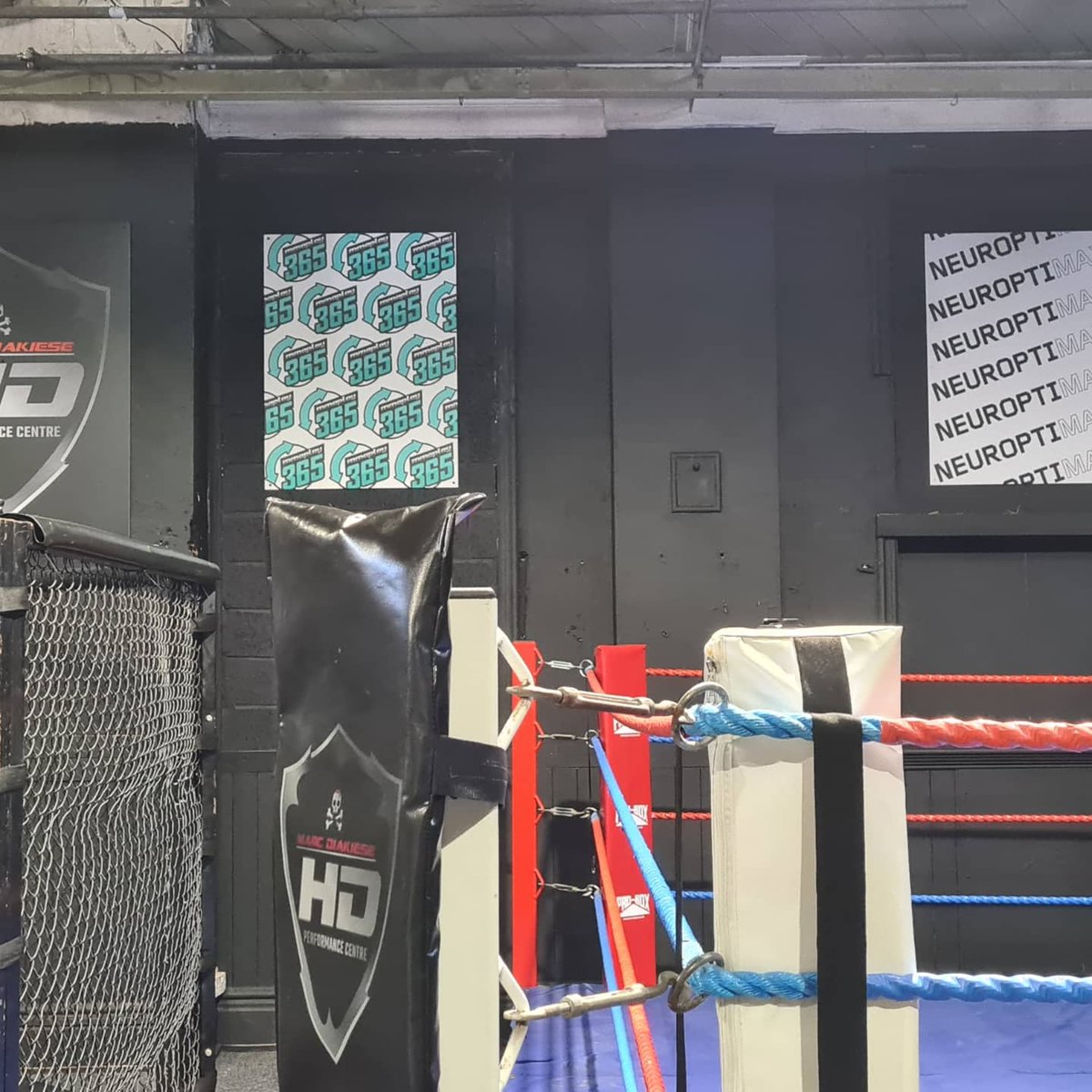 hd_centre's tweet photo. ☠️🔴 MARC DIAKIESE - HD PERFORMANCE CENTRE

Take a quick look at how the performance centre is looking right now. 📸

There's not too long to wait before these mats are flowing.

Pre register 📝 https://t.co/HUGu5tUZzQ

#mma #gym #performance #centre https://t.co/6RV8QM8UCA