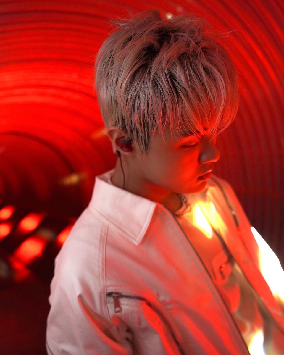 TRADE L ig update

#TRADEL #TimeTableTheTrip
#H1GHRMUSIC #하이어뮤직