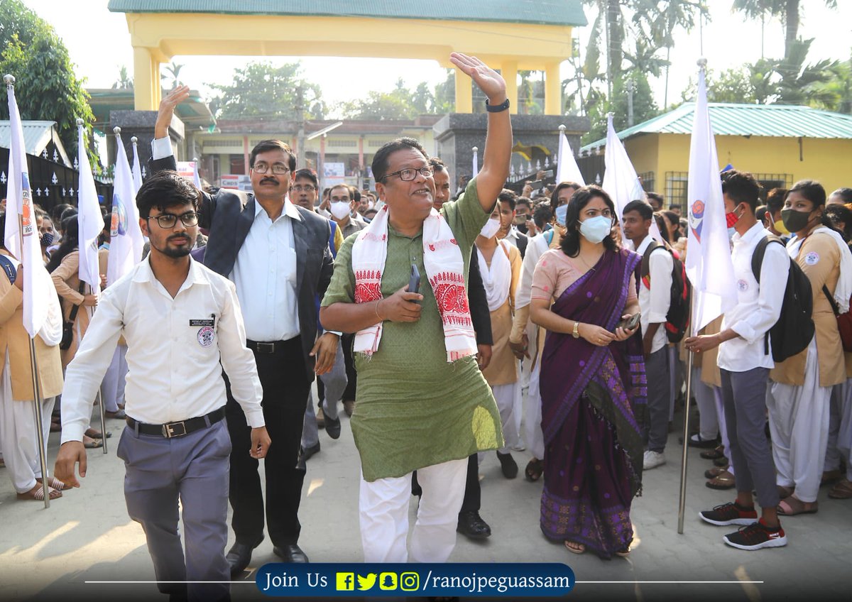 ranojpeguassam's tweet photo. Madhab Choudhury College, Barpeta is one of the pioneers in higher education in lower Assam.

Visited the college today and promised necessary steps for the development of the institution. https://t.co/msANYHajKs