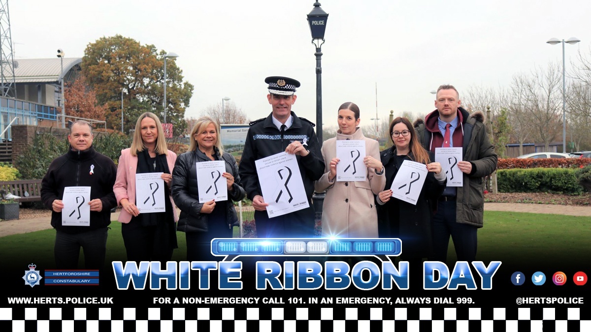 👉 Chief Constable Charlie Hall is supporting #WhiteRibbonDay and #16days of action against domestic abuse. #AllMenCan make the promise never to commit, excuse or remain silent about male violence against women.
orlo.uk/rEKwm