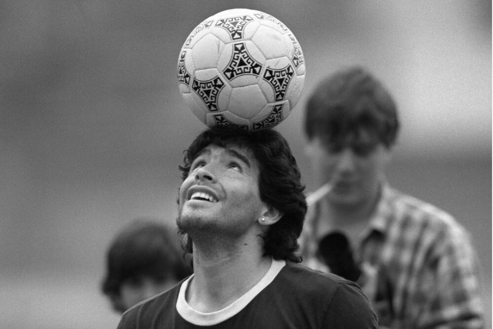 mottillo's tweet photo. #DiegoEterno 💙🤍💙 https://t.co/cE2Z5JHPzR
