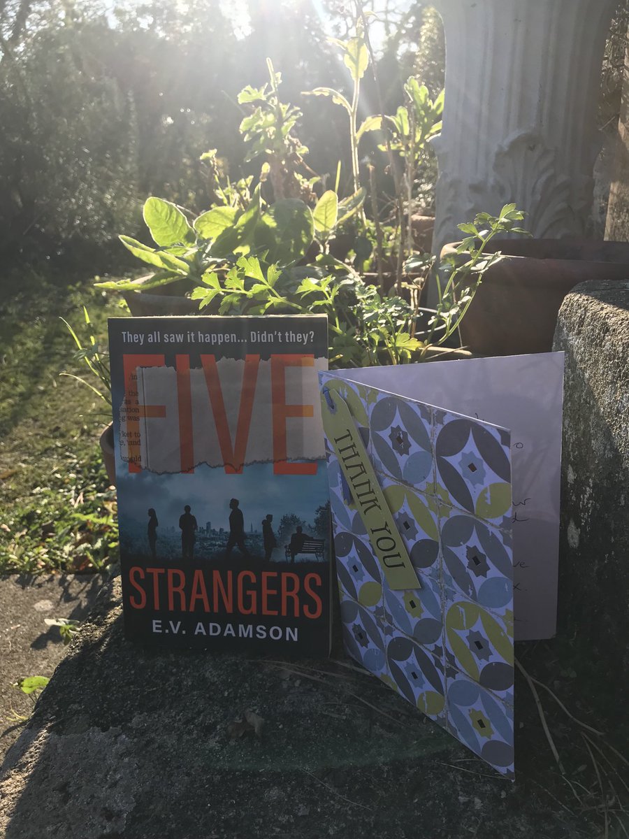 andrewwilsonaw's tweet photo. So lovely to get such fabulous feedback - plus a thank you card - from a book group in St Albans, discussing my psych thriller #FiveStrangers. I Zoomed in and chatted about writing it. ⁦@MichieIsobel⁩ ⁦@Flynn99Julia⁩ - ⁦@HarperFiction⁩ ⁦@Phoebe_A_Morgan⁩ https://t.co/BlebSjrgNq