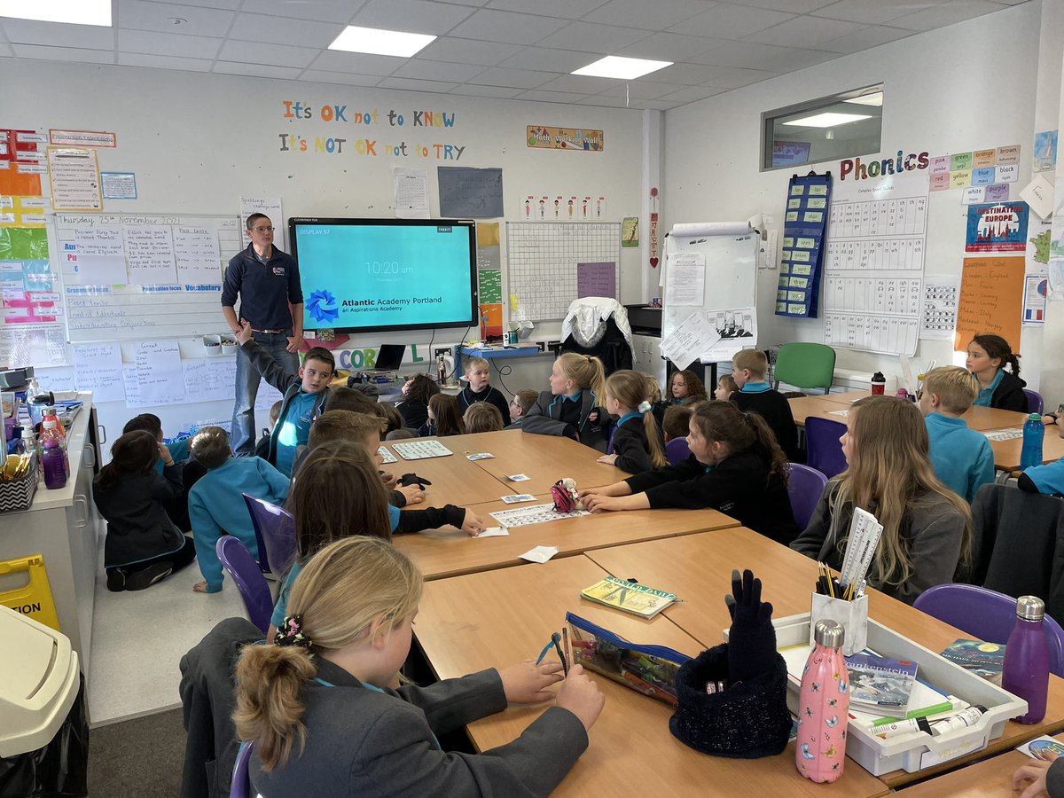 AtlanticPrimary's tweet photo. We’ve loved having Ali Young in today talking about her Olympic sailing journey ⛵️ https://t.co/lPMgprP6PA