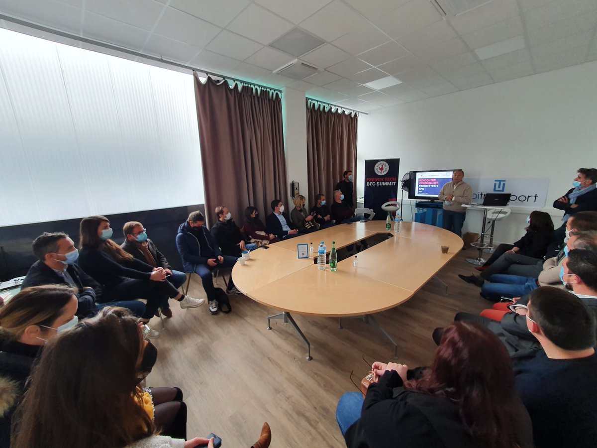 BFCnum's tweet photo. 👥Rencontre #FrenchTechBFC avec @Ubitransport @Bpifrance @DocksNum pour développer ensemble l’écosystème innovant de la région BFC, des échanges riches autour du #numerique ! 😉  #regionbfc #diversite #entrepreneur #metiersdunumerique #ensemble #startup https://t.co/i6rlwZYGGx