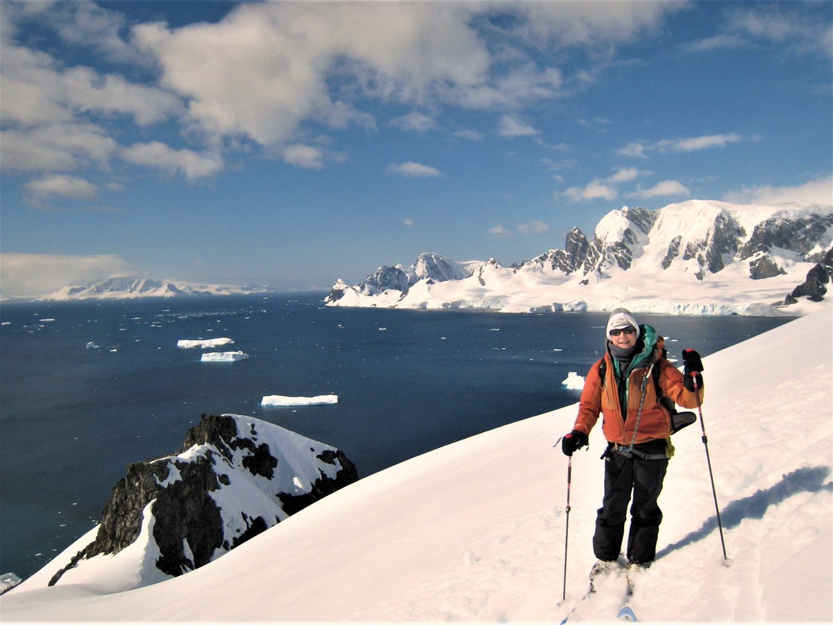 torellomountain's tweet photo. Descobreix aquesta expedició inspiradora que és Antarctica, Mon Rêve De l'Extrem Sud! PREMI @grandvalira i Flor de Neu de Plata al millor film d’ESPORTS DE MUNTANYA d'aquesta 39a edició.
Disponible al pack premiades a https://t.co/cK797xr9J3🌊 #ElCollapseJaÉsAquí 💥 #TMFF2021 https://t.co/v4IY7EmPB7