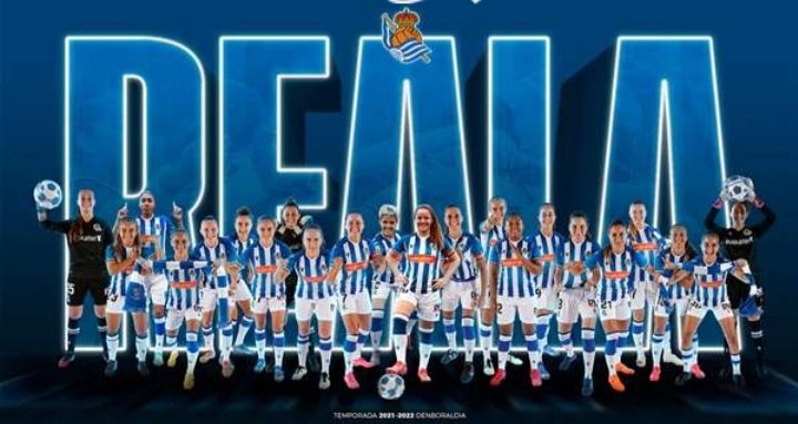 realzagoitia's tweet photo. Ya están a disposición  de El personal,  los posteriores, delos equipos #TxuriUrdin, tanto #Femenino,  como #Masculino, disponibles,  en tiendas oficiales. https://t.co/bIILcY6qyo