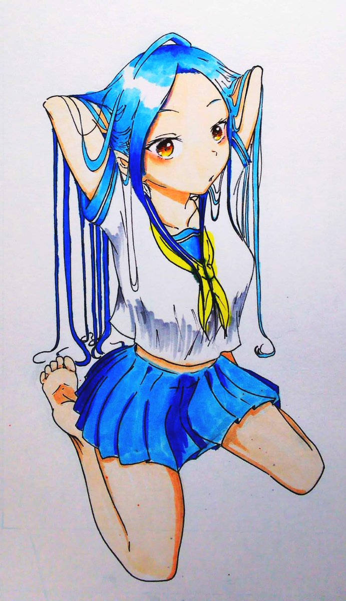 爛れた髪の毛のひとつひとつが好き
乱れたものに愛を感じます
毛束もよき
ちりちり 