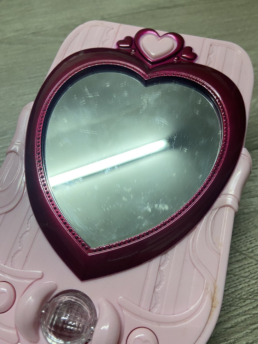 Prechange Mirror ภาค happiness charge ไฟ เสียง ปกติ  
price : 160 
#ตลาดนัดพริตตี้เคียว #พรีเคียว #พรีเคียวสาวน้อยมหัศจรรย์