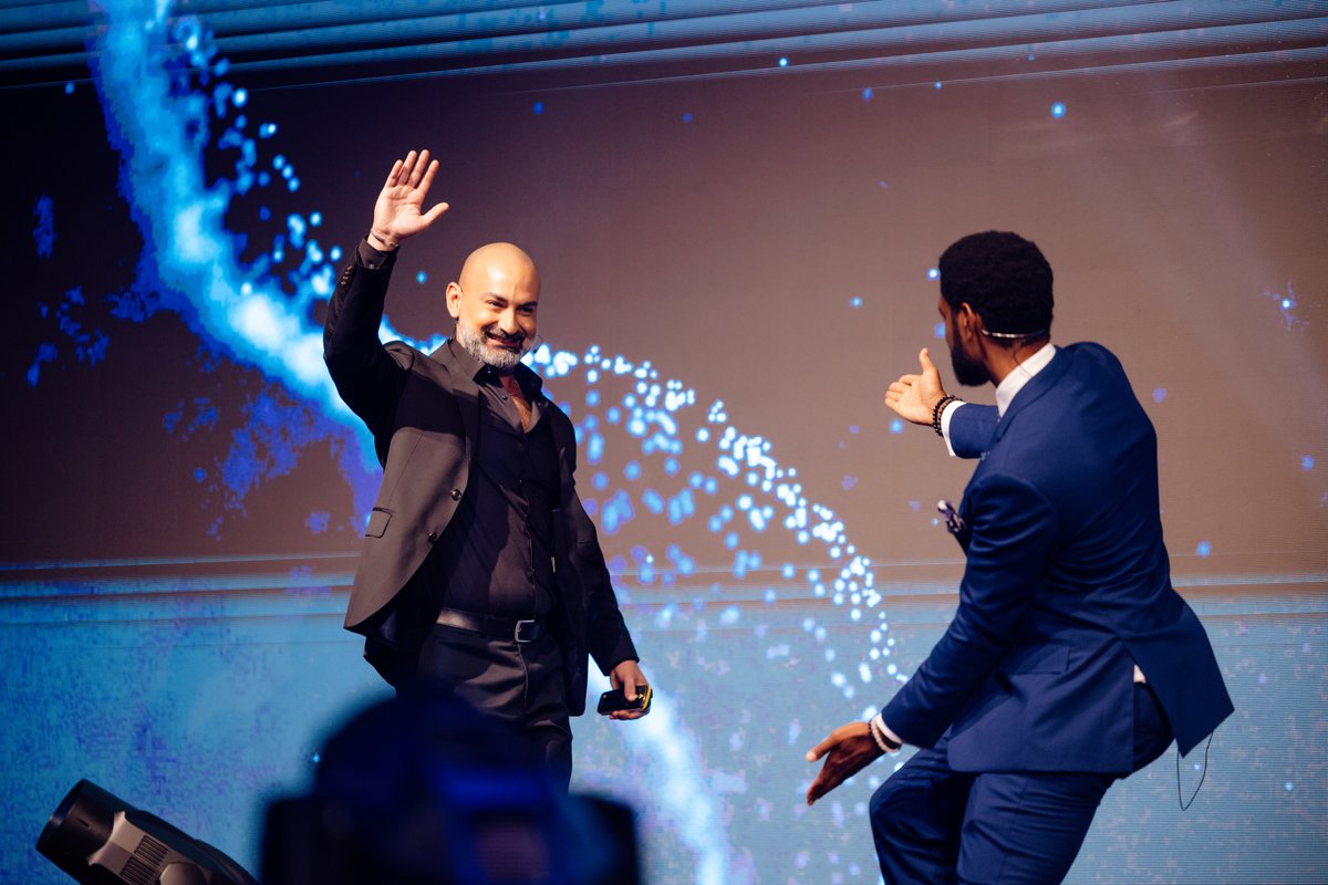 c1_no1's tweet photo. #DubaiLive was amazing! 

From essential information to an inside look into the future of the company, from recognitions to mind-blowing entertainment, members and affiliates had the time of their lives. 

There was no better place to be than right here, #rightnow!
#Crowd1 #Dubai https://t.co/XF8gf3P4mQ
