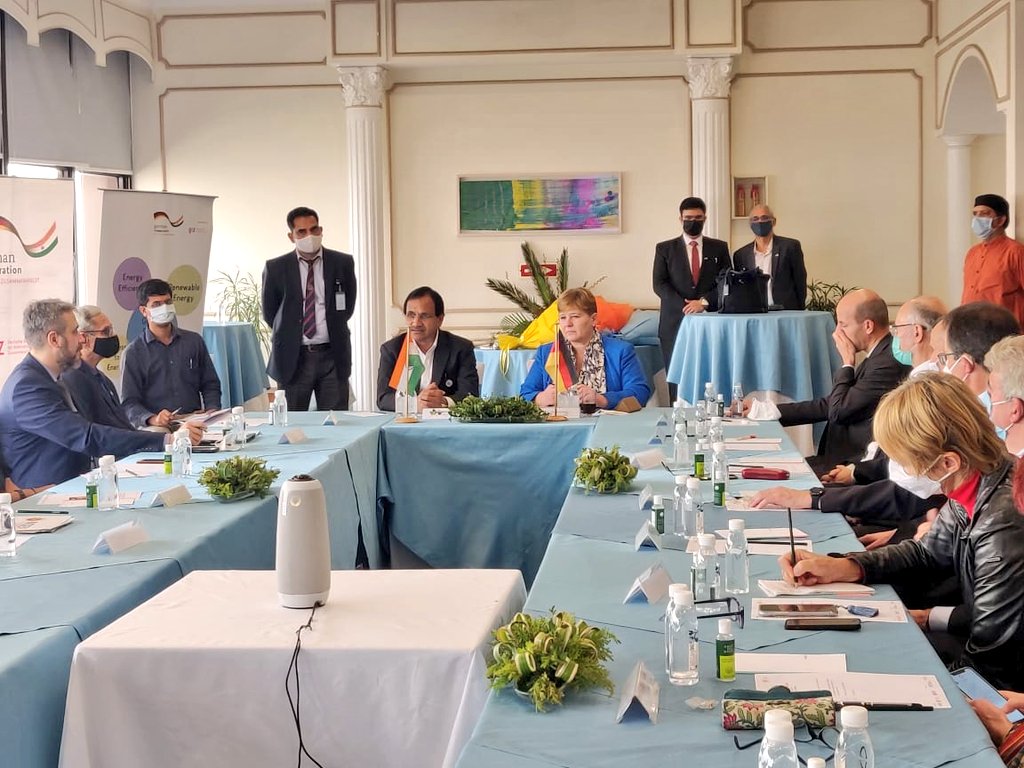 Gave inaugural address at Indo-German Roundtable on Agriphotovoltaic in New Delhi today.
Invited ideas and collaboration for <a href="/PMOIndia/">PMO India</a>'s call for farmers - ‘Annadata to become Urjadata’ for the country.