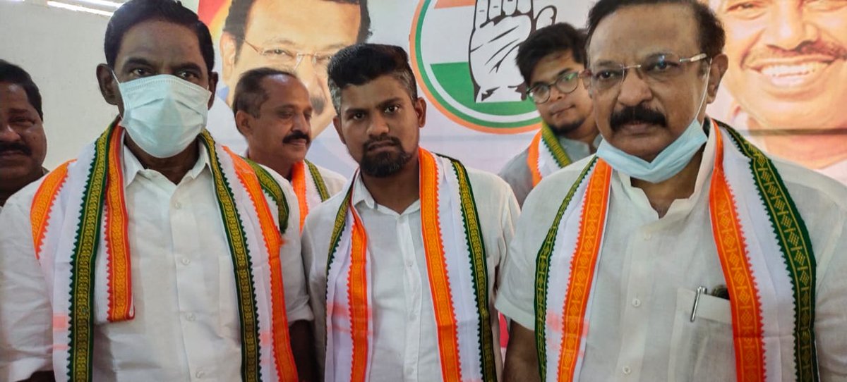 LPR_Ravi's tweet photo. #மாநாடு https://t.co/Ccq9q7m4zJ