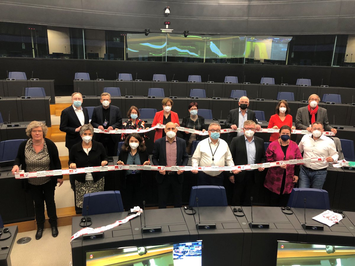 Nein zur Gewalt gegen Frauen! Ja zur Umsetzung der Istanbul-Konvention! Ja zur Aufnahme von Gewalt gegen Frauen in der Liste von EU Verbrechen! Ja zur Bekämpfung von Belästigung und Gewalt im Internet. Die Würde des Menschen ist unantastbar- auch die Würde der Frau! <a href="/SPDEuropa/">Europa-SPD</a>