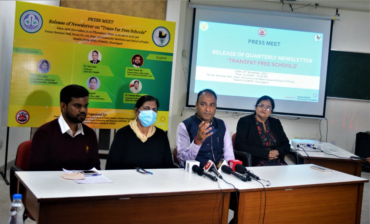 rccvh_org's tweet photo. Organized workshop for journalists &amp; Released a Newsletter on “Trans Fat Free Schools”
at Dept. of Community Medicine and School of Public Health (DCM-SPH), PGIMER, Chandigarh. @ProfSonuGoel @NidhiJaswal1 @Dr__Kritika  @WHO @fssaiindia @MoHFW_INDIA @EduMinOfIndia https://t.co/LYTKxFVz94