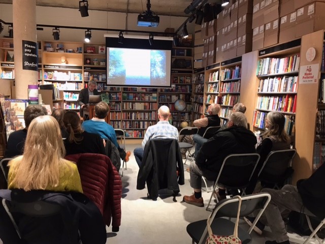 FMcMAssociates's tweet photo. A wonderful evening at @StanfordsTravel with @SchulerCJ last night, signing copies and talking all things The Wood That Build London! (@sandstonepress) https://t.co/df7UCMqvwY