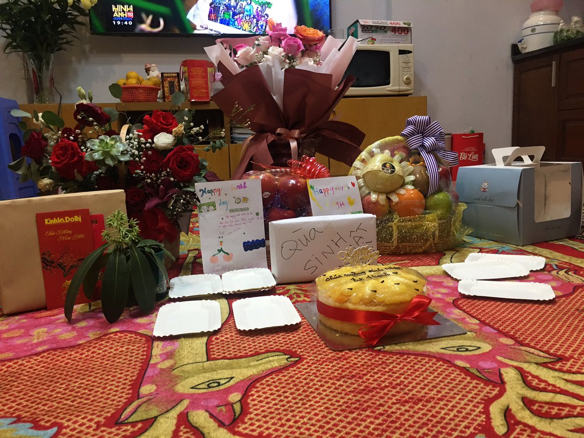 Happy bday new year 🤣 <a href="/myofficeseila/">myofficeseila</a> <a href="/princseila/">Princseila</a> <a href="/tulinh020817/">Linh Anh</a> <a href="/thuylong071012/">Thuy Long</a> <a href="/HoangAnh071002/">Hoang Anh</a>  <a href="/Asstro12/">Asstro</a> <a href="/linh_bobguu/">Nguyễn Linh</a> <a href="/Linh_Rinn/">Linh Nguyễn</a> <a href="/BobLin21231417/">Bob Xinh</a> <a href="/BobGuu/">Bob</a> <a href="/danhpro2369/">danhpro</a> <a href="/chuynhphongdo/">chuỵnhphongdo</a> <a href="/HoangViet9669/">Hoang Viet</a> <a href="/Huongthupham4/">Huongthupham</a> <a href="/polarbear1406/">Minh</a> <a href="/LinhMamThoi0208/">Lính Tu</a> <a href="/hatran2961/">Hatran2961</a> <a href="/dungnckhdhy/">Dungnckhdhy</a> <a href="/dungnckh/">Dungnckh</a>