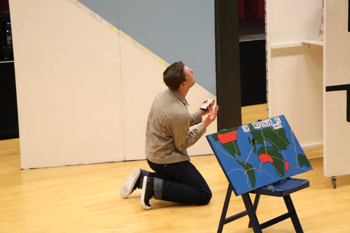 Languages_OHS's tweet photo. Today, we were delighted to welcome two actors from Onatti Productions into school for some fun and lively French theatre, enjoyed by our Year 7 and 8 students.
“It was really funny. And it was nice that we could interact with the actors. The actors were hilarious"  Jennifer, Y8 https://t.co/bMDJBHfDKB