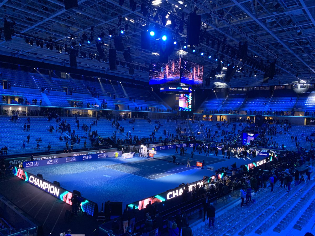 sebasollai's tweet photo. @sebasollai Torino 🇮🇹 #ATPFinals #Turin #italy #tennis #RogerFederer #Djokovic #zverev #sport #finals #italia https://t.co/lctYnG94xv