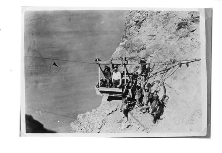 DamMuseum's tweet photo. BCMHA Archives [0002:0180] Boulder Canyon Cable tram at Boulder Canyon Damsite 1925. NV. Gov. James G. Scrugham &amp; Moapa Paiutes
#history  #bouldercitynv #nevada #collections #preservation #historymatters #photography #explorebouldercitynv #bcmha #NativeAmericanHeritageMonth https://t.co/slvkTqDu8E