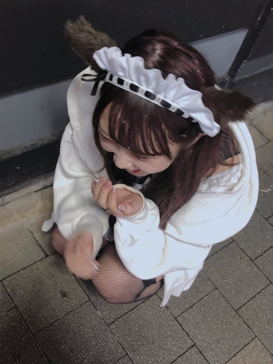 riarachan_'s tweet photo. 笑顔にさせて？#雰囲気嫌いじゃないよって人いいね #雰囲気好きな人いいね #コンカフェ嬢 #フォローRT #少しでもいいなと思ったらRT #1mmでもいいなと思ったらいいね #歌舞伎町 #自発下さい #他界隈さんと繋がりたい #美男美女さんと繋がりたい #自撮り界隈さんと繋がりたい #自撮り女子 https://t.co/mgI7Oq7L28