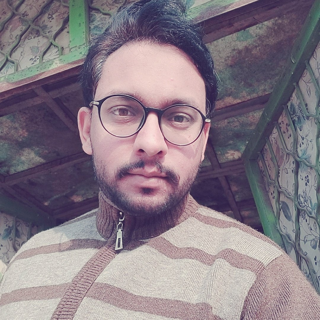 iffirajaa's tweet photo. #NewProfilePic https://t.co/oWOGlRIyid