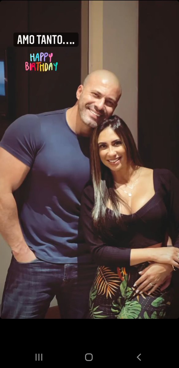 pelapatria142's tweet photo. Hoje, quero deixar registrado meu amor, carinho, respeito e admiração que tenho por este homem. Focado, determinado, inteligente, amoroso e principalmente um homem de fé. 
Parabéns, amor. 🥰😍 https://t.co/BMbbVv5c0L