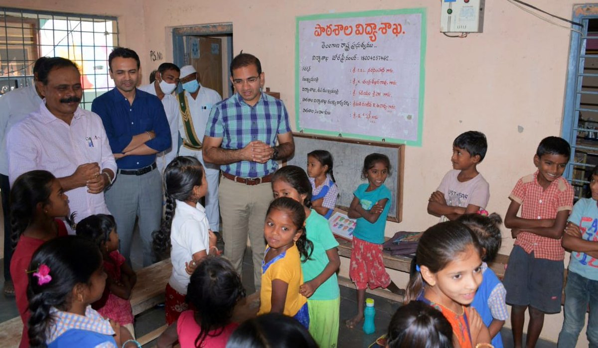 #OnePoseManyPosers

Children want the same things we want. To laugh, to be challenged, to be entertained, and delighted.

These kids of a #MPUPSchool were curiously interacting when the Collector <a href="/musharraf_ias/">Musharraf Ali Faruqui</a> has inspected.