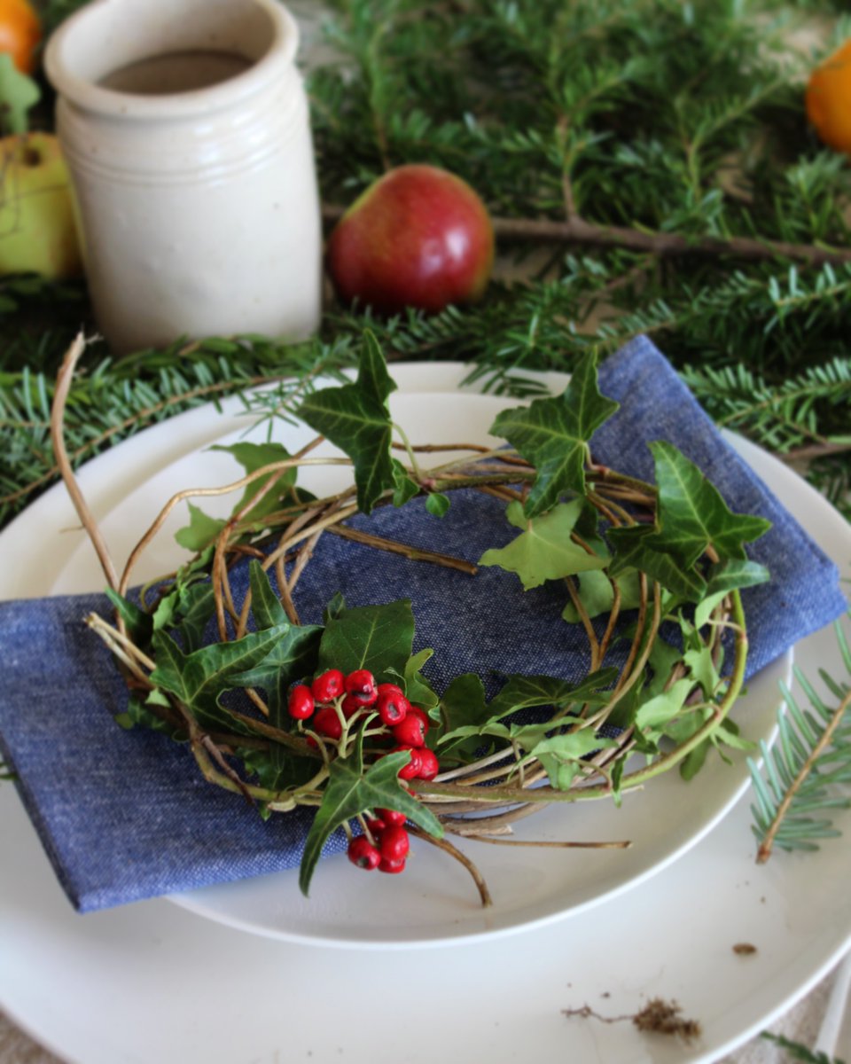 Join us at <a href="/MichelhamPriory/">Michelham Priory</a> on Saturday 11th December for a #festive table styling and craft #workshop. Gather materials from the historic grounds to make willow wreath to adorn your door or make miniature versions to add to your festive table this year

Limited spaces available