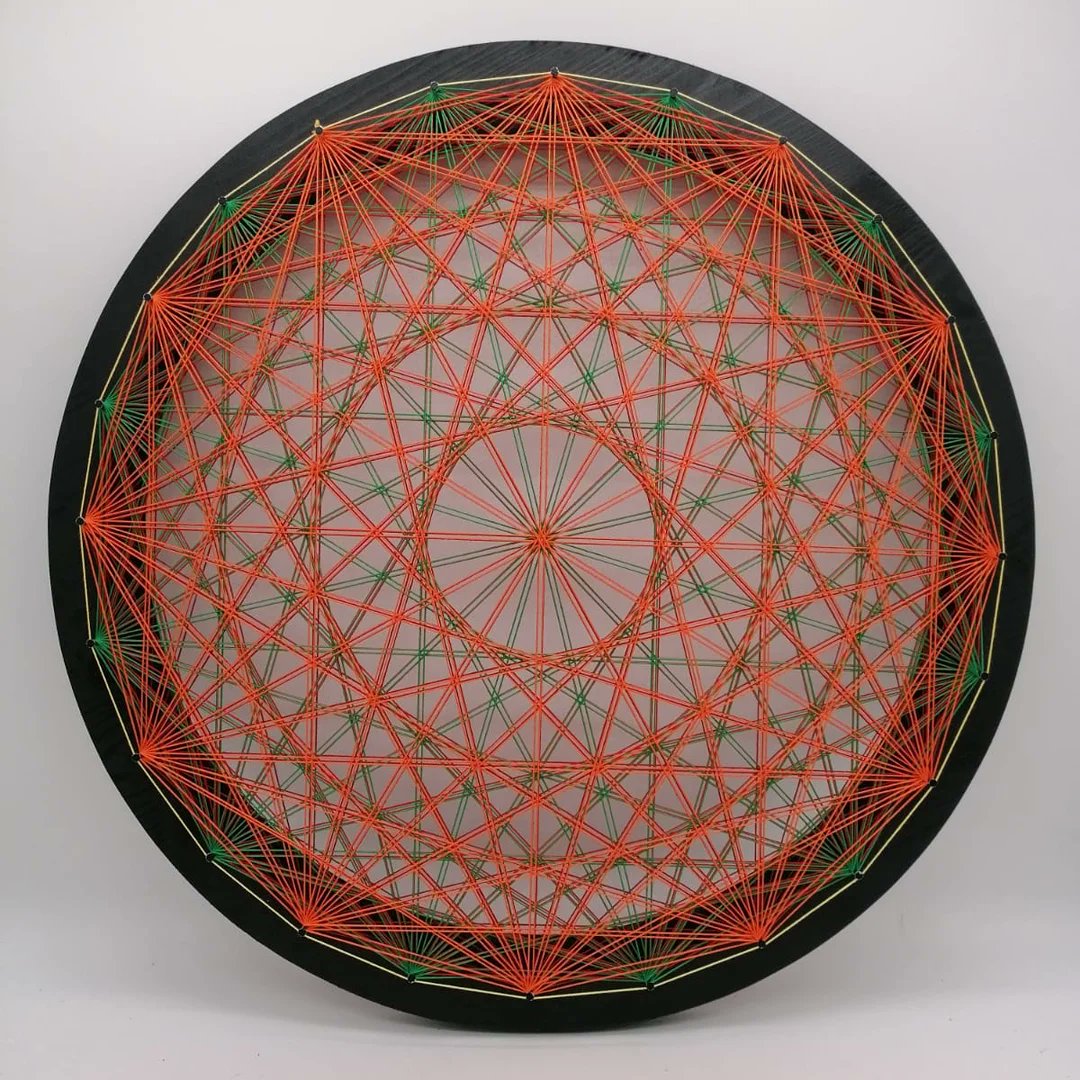 _Stringart's tweet photo. @NFTGalIery We have a crazy experimental project here in Austria: physic NFT String Art inspired by sacred geometry. This represents the Blockchain because everything is connected to everything. 🌐 https://t.co/lw1TAEjoKa https://t.co/4YKCAEpYKn