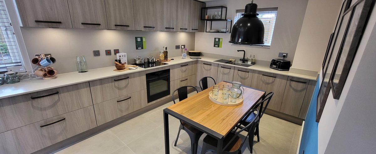 Mike Pitts tweet media