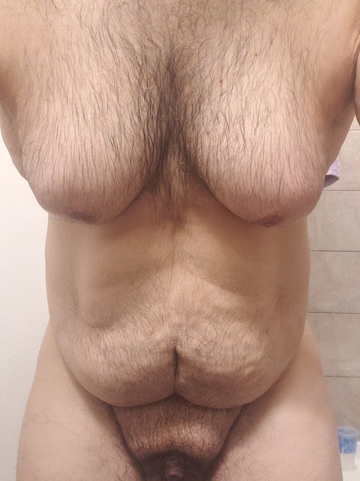 😉😉 https://t.co/MMGVLjfMI2<a href="/tag/foreskinfriday"class="tags"><span>#foreskinfriday</span></a>