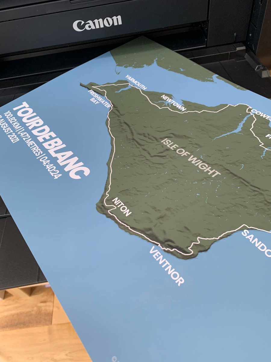 CycedCC's tweet photo. This Isle of Wight print came out great in our Emerald colourway 🌳 

100km round the edges of the Isle, no doubt with some spectacular views. One on my places to ride in the future. https://t.co/Utqh2QxBau