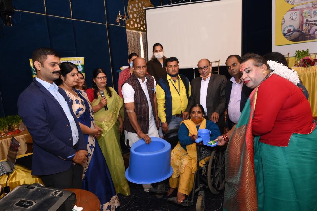 SATO__Asia's tweet photo. This World Toilet Day, CFAR organized a seminar to draw attention to problems of public toilets for transgenders, elderly &amp; disabled in front of the Commissioner, Jaipur Municipal Corporation. SATO is proud to be a part of this outreach program.
#SATOIndia @mohsinalikhn @CFARngo https://t.co/7zmsruvUwy