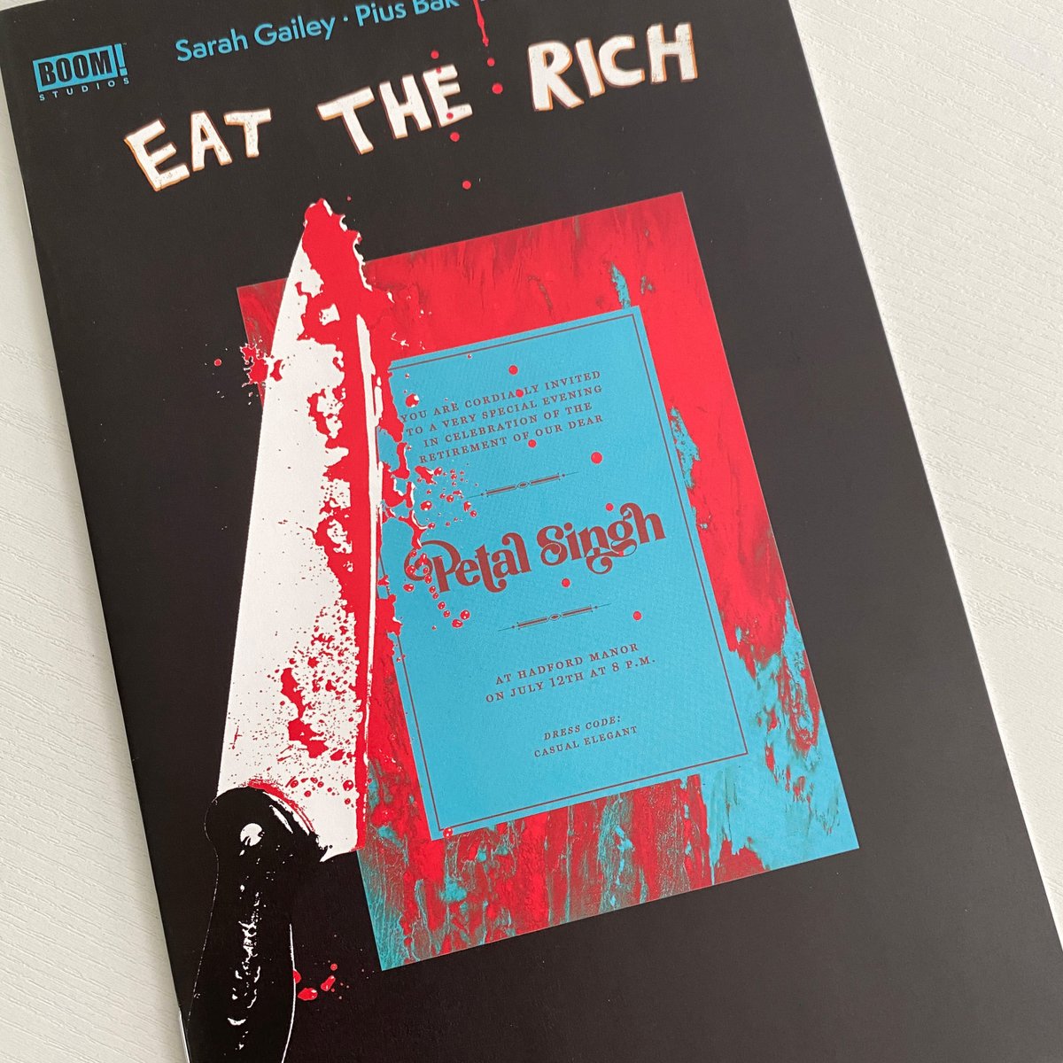 I couldn't find a more fitting book for this day of food. EAT THE RICH! I'm really loving the story, horror and subtext. Awesome work! Are you reading it? What do you think? <a href="/gaileyfrey/">gaileyfrey</a> <a href="/PiusBak/">PiusBak</a>  <a href="/boomstudios/">BOOM! Studios</a> #boomstudios #horrorcomics #comics #eattherich #happythanksgiving