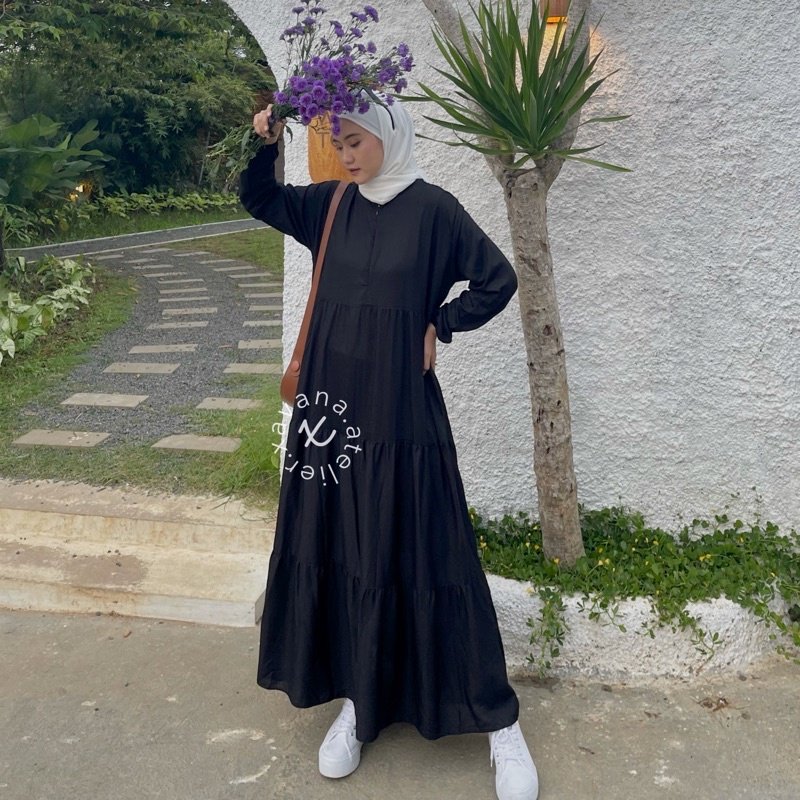 keracunshope's tweet photo. Rekomendasi basic dress buat hijabers

✨✨ A THREAD ✨✨

#basicdress #dresskorean #koreanstyle #dresshijabers https://t.co/ByIFR6Jmrq