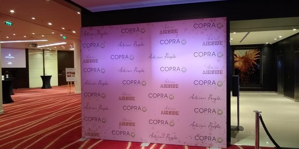 wearepositiveuk's tweet photo. โญ๏ธ EVENT BRANDING
We were thrilled to produce and install the event branding for last nightโs @CopraOrg Ball and Awards!
More pics of the night to follow!
#wearepositive #positiveheroes #CopraBall #CopraAwards #parkplaza #eventbranding https://t.co/mYgFNMHTCa
