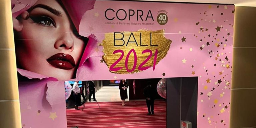 wearepositiveuk's tweet photo. โญ๏ธ EVENT BRANDING
We were thrilled to produce and install the event branding for last nightโs @CopraOrg Ball and Awards!
More pics of the night to follow!
#wearepositive #positiveheroes #CopraBall #CopraAwards #parkplaza #eventbranding https://t.co/mYgFNMHTCa