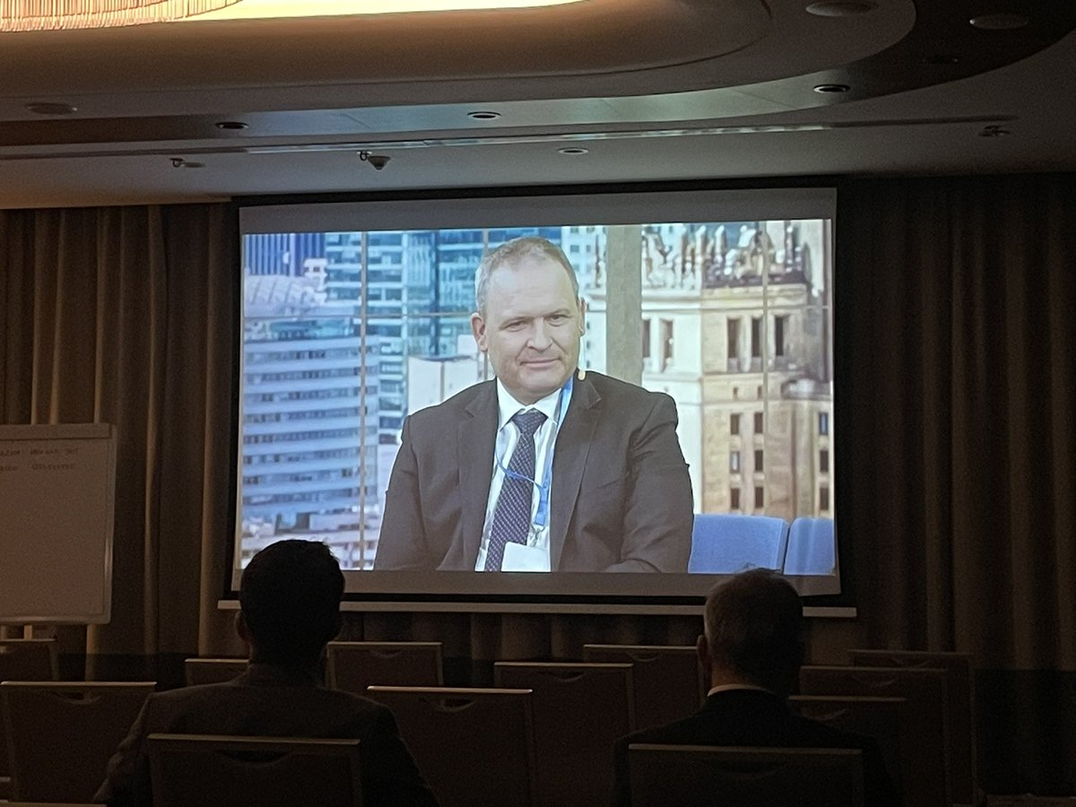 Minister <a href="/Milkowski_M/">Maciej Miłkowski</a> podczas XIX #konferencjaPTFe o zmianach w ustawie refundacyjnej dotyczącej proponowania treści programów lekowych. Zapraszamy do obserwowani relacji z konferencji <a href="/towarzystwoPTFe/">Polskie Towarzystwo Farmakoekonomiczne</a>