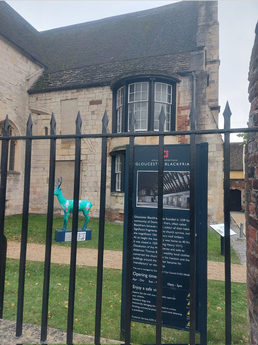 Spotted a #RunawayReindeer at <a href="/GlosBlackfriars/">Blackfriars Priory</a> - can't wait to find the others <a href="/GloucesterBID/">GloucesterBID</a> have dotted around #Gloucester!