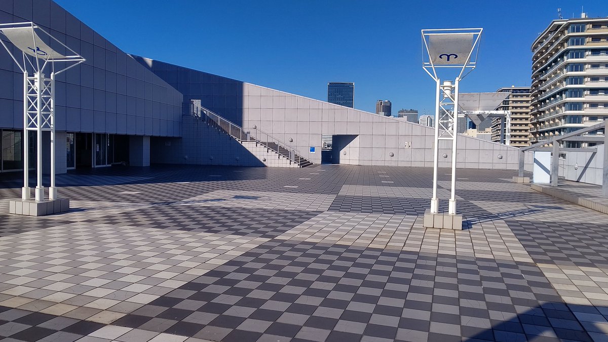 yuzu_chan7's tweet photo. ずっと行きたかったの～💕
やっと行けた🚴‍♂️

広斗ーーー！！！

生でこの景色見たらドラマのあのシーンが頭で再生されて、1人でめっちゃドキドキしちゃてポッとしちゃってたから怪しい奴だったかも💦

少しずつ行きたい場所に行けたらいいなぁ..😌✨
#ラストシンデレラ
#三浦春馬 https://t.co/YCo0HgDYut