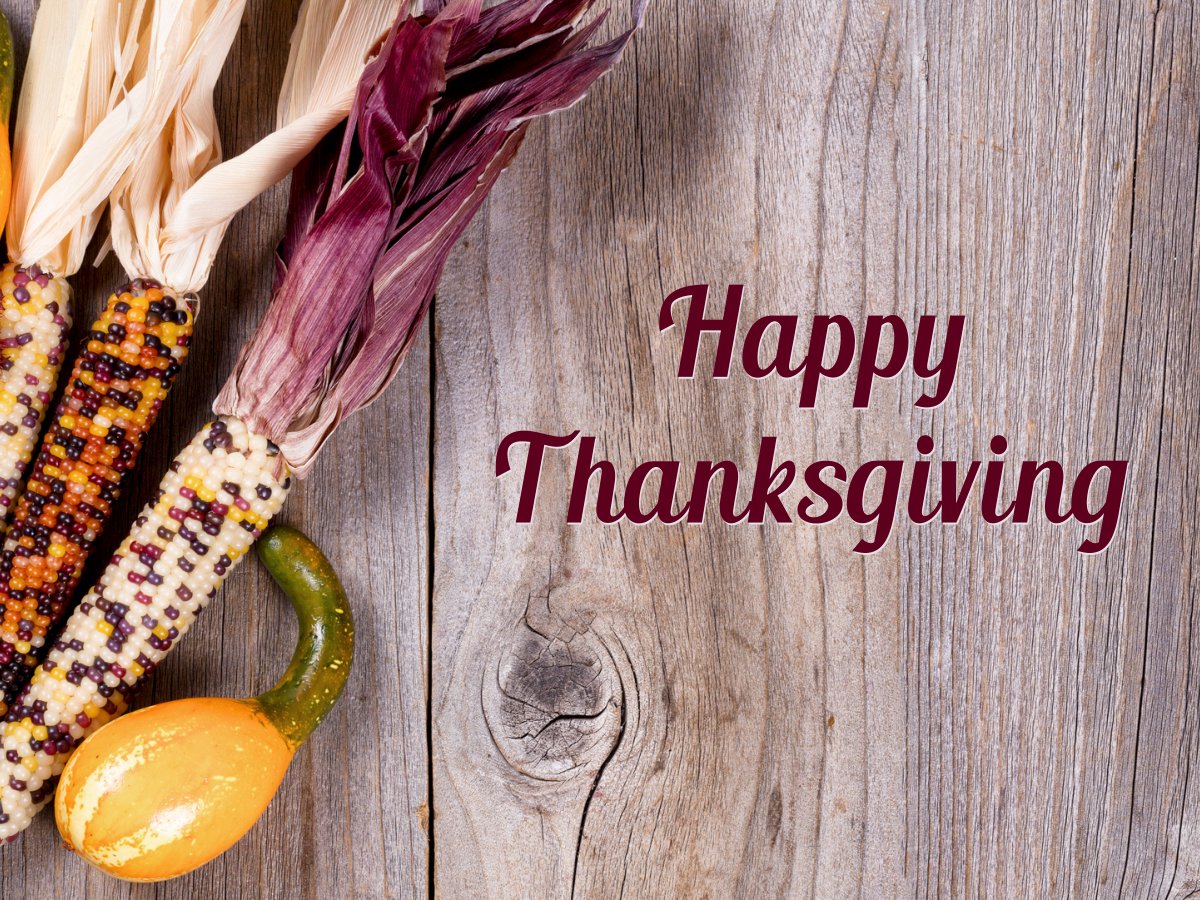 MStrong_Realtor's tweet photo. Wishing you a happy and safe #Thanksgiving Day! #thankful https://t.co/1eA5k3yaMn