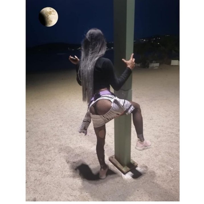 dyakarr1's tweet photo. Esmeriliçe 05528875134
#CanakkaleTravesti https://t.co/2cTTwiZ2ON