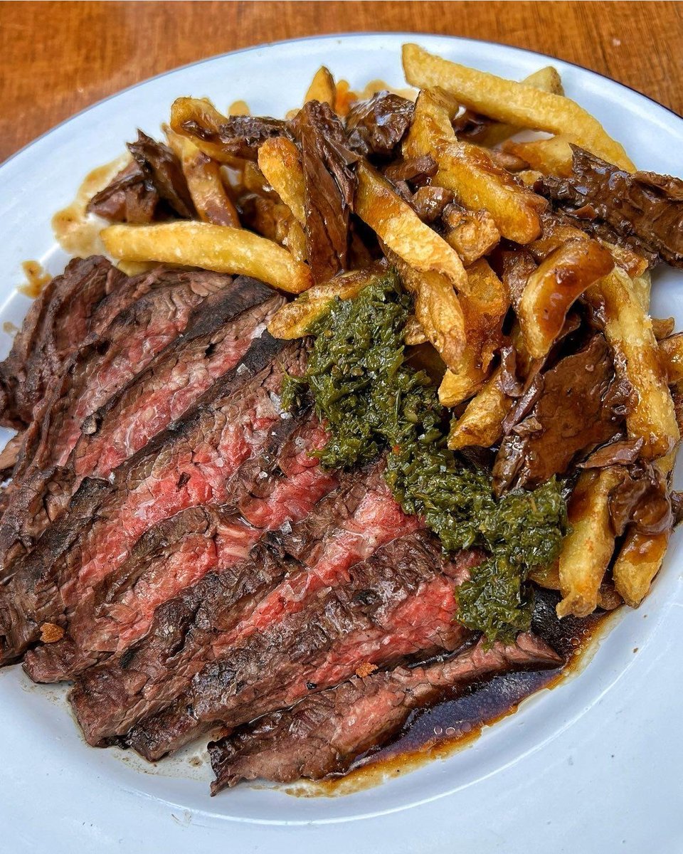 Cheeky Thursday Fire Kissed Bavette 🔥

the one and only, always and forever!

#steak #thursdayvibes