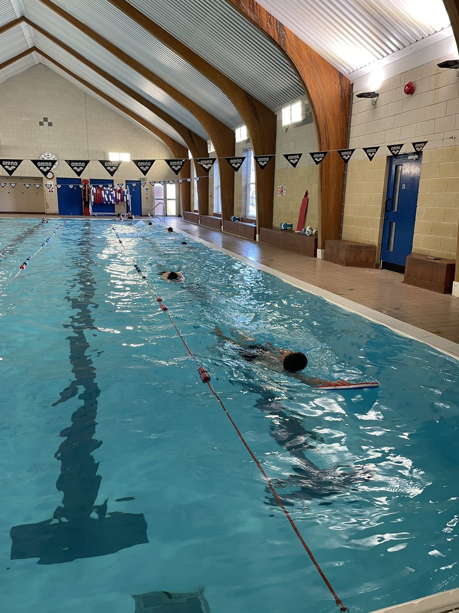 AxeAcademyPE's tweet photo. Thursday lunchtime @AxeAcademy is swimming club! So lucky to have access to this facility for our students. 🏊🏊🏻♂️#TeamAVA #axevalley #smallbutmighty https://t.co/W9Ap8i3UND
