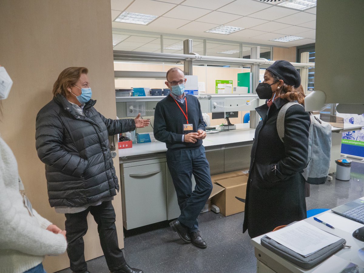 Una delegación del <a href="/MESCYTRD/">MESCyT</a> visitó las instalaciones del #ParqueCientífico de la <a href="/UniversidadMH/">UMH</a>. <a href="/PLD_Space/">PLD Space</a>, <a href="/huertogourmet/">Huerto Gourmet</a>, <a href="/mistwallstudio/">MistWall Studio</a>, así como la spin-off <a href="/AntalGenics/">AntalGenics</a>, fueron las empresas elegidas para recibir a la delegación. 📊

📌 Más info: 
bit.ly/VisitaParqueCi…