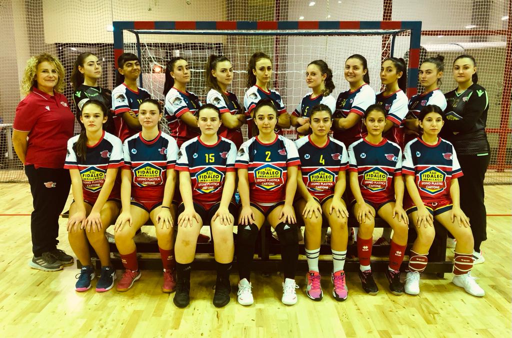 HCFondi's tweet photo. ❤💙 Troppo #Teramo per l'HC #FidaleoFondi ❤💙

Leggi il comunicato e le dichiarazioni di mister 
Sally Plavljanic ➡️https://t.co/HWpU9HXwHf

#SerieA2Femminile #HCFondiWomen #fondiseitu #cuorerossoblufondi #forzahcfondi https://t.co/P6iYjCzzV6