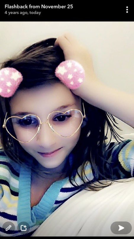 jacara's tweet photo. #lifefallingapart https://t.co/mDuaH7oPaW